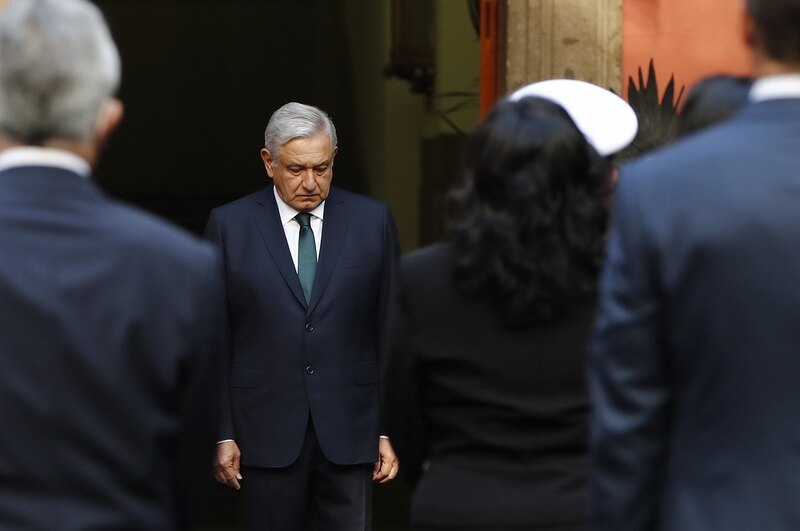 El presidente López Obrador durante un evento público.