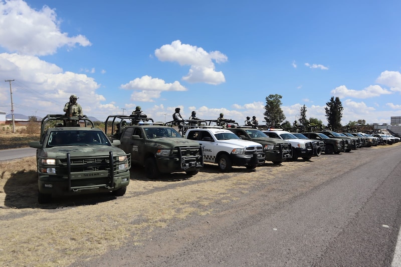 Militares mexicanos resguardan la frontera sur de México