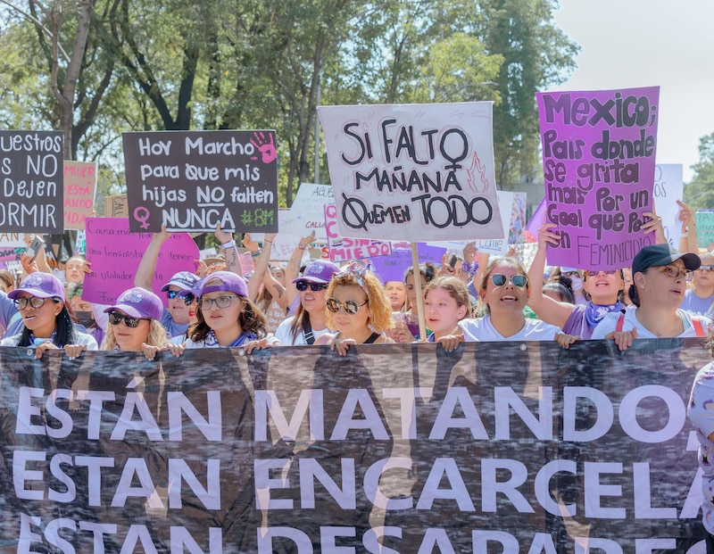 Manifestación 8M en México