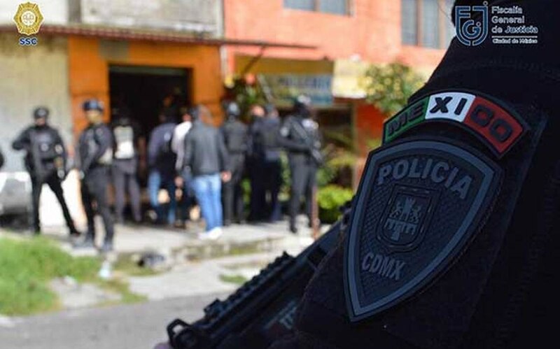 Policía detiene a presuntos delincuentes en la Ciudad de México
