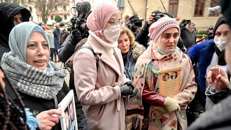 Mujeres musulmanas protestan contra la islamofobia en Alemania