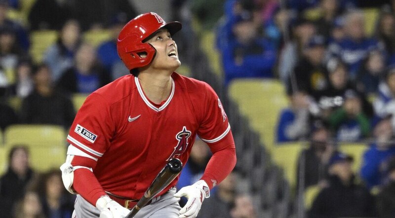 Shohei Ohtani conectó su primer jonrón de la temporada