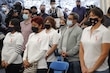 Reclaman padres de víctimas de New's Divine justicia; "responsables siguen en cargos"