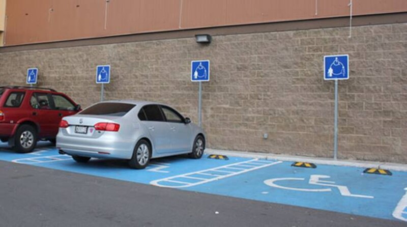 Estacionamiento para personas con discapacidad