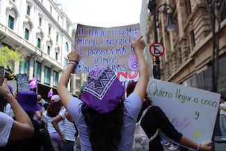 Del dolor a la resistencia: crónica violeta de la marcha del 8M