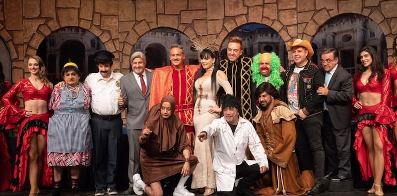El elenco de la obra de teatro "El Crédito".
