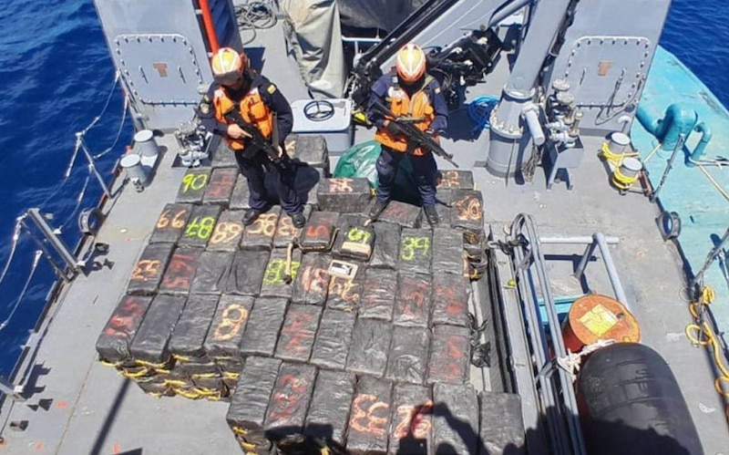 Decomiso de droga en alta mar