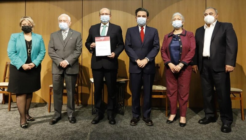 Entrega de reconocimiento a la trayectoria del Dr. José María Ramos Mejía