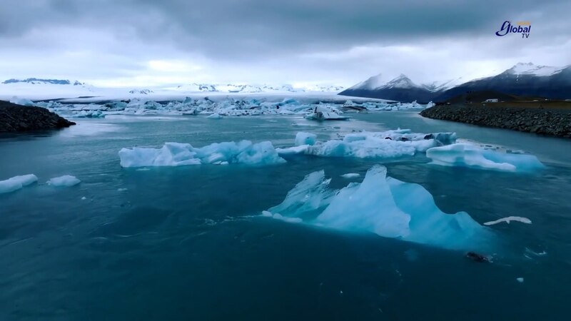 Icebergs en la laguna glaciar de Jökulsárlón, Islandia