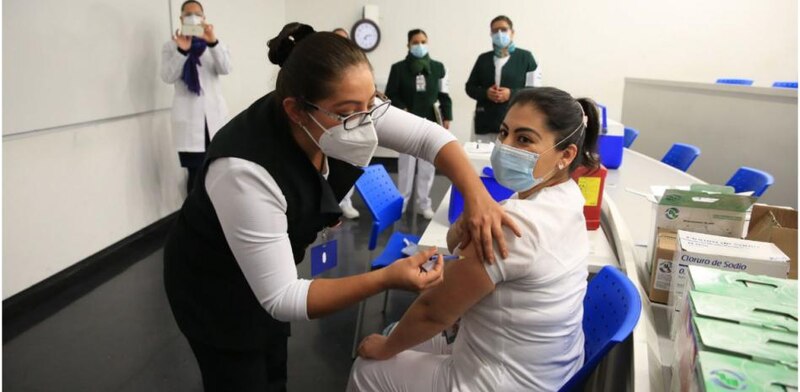Vacunación contra COVID-19 en México