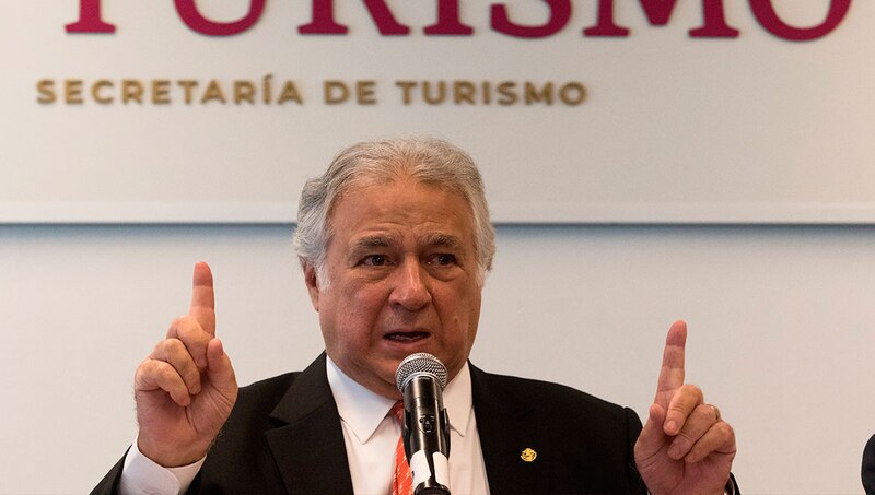 El secretario de Turismo, Miguel Torruco, anuncia nuevas medidas para impulsar el turismo en México