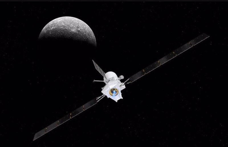 Nave espacial en órbita alrededor de la Luna