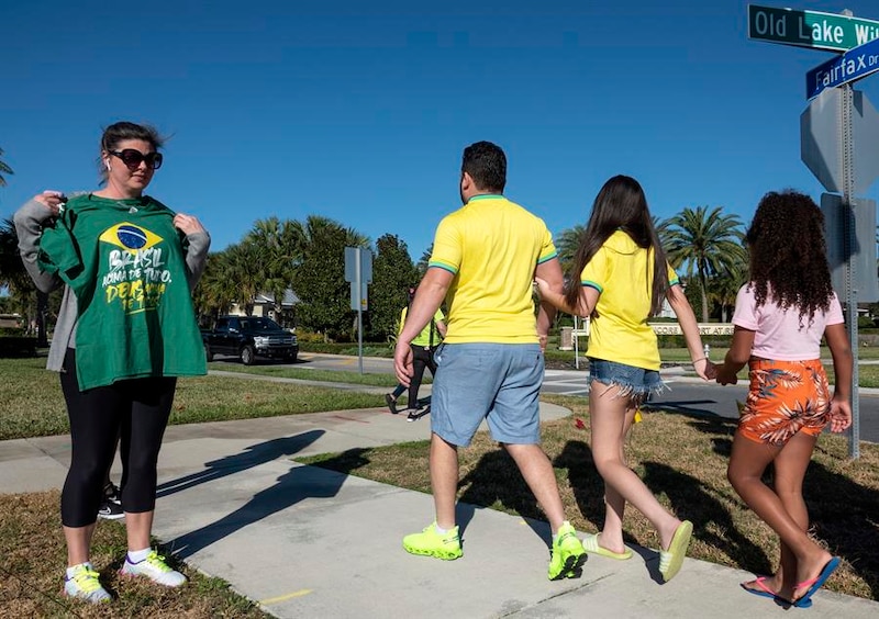 Familia brasileña muestra su orgullo por su país en Florida