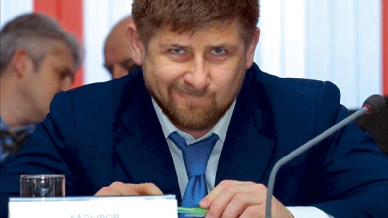 El presidente ucraniano, Volodymyr Zelensky, sonríe durante una conferencia de prensa.