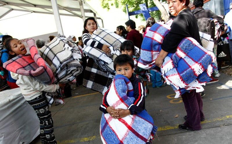 Donación de Cobijas a Damnificados