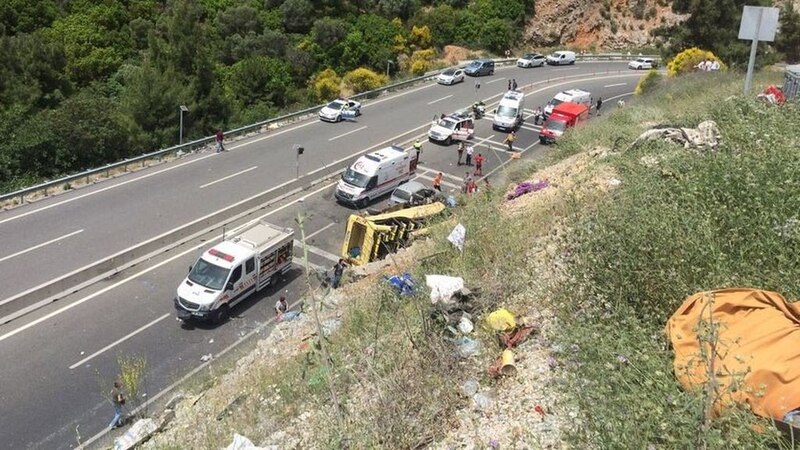 Accidente de autobús en España deja varios heridos