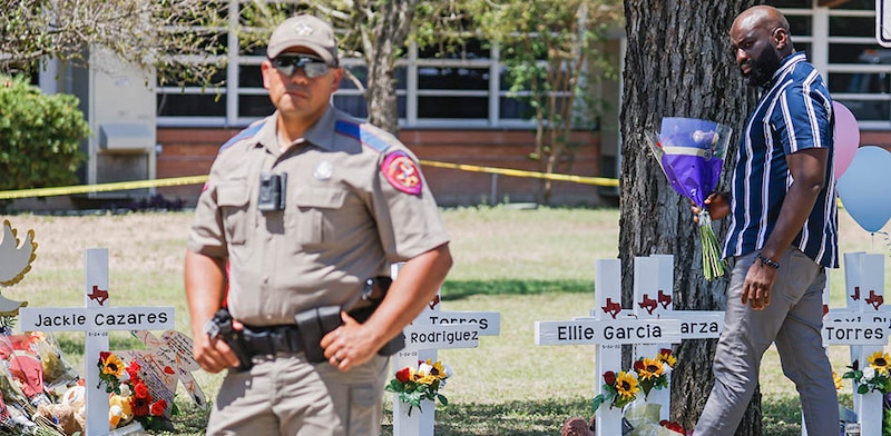 Tiroteo en una escuela de Texas deja 21 muertos, incluidos 19 niños