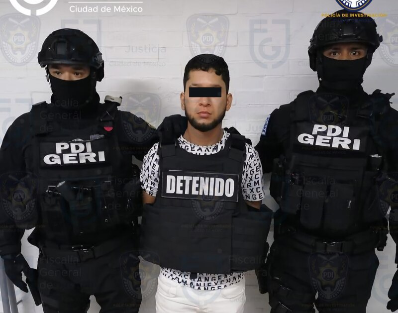 Title: Detienen a presunto narcomenudista en la Ciudad de México