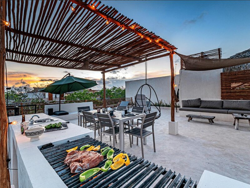 Asador en la azotea con una hermosa vista de la ciudad