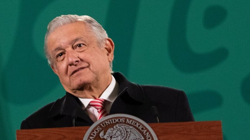 El presidente Andrés Manuel López Obrador da un discurso.