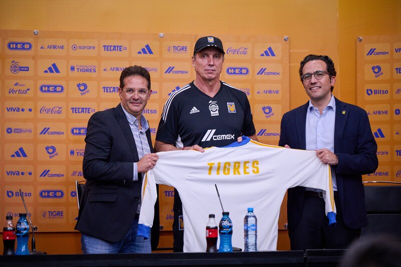 Presentación de Diego Cocca como nuevo director técnico de Tigres