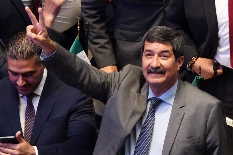 El presidente electo de Colombia, Gustavo Petro, celebra su victoria