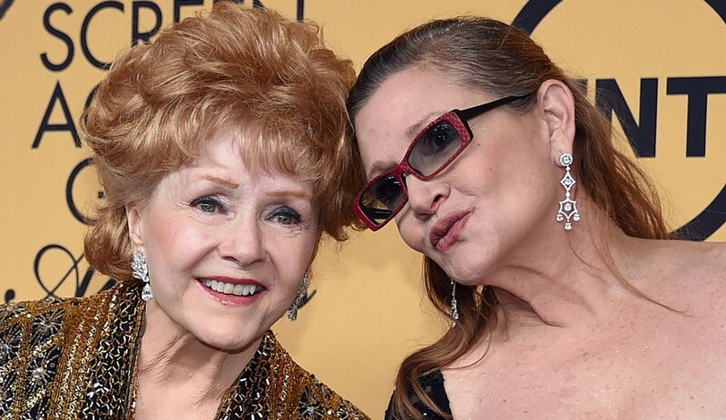 Debbie Reynolds y Carrie Fisher