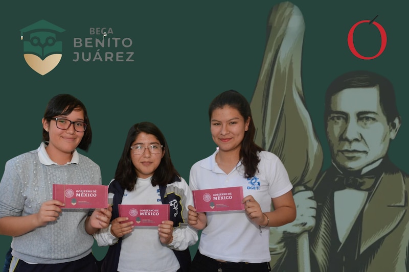 Registro de estudiantes para la beca Benito Juárez