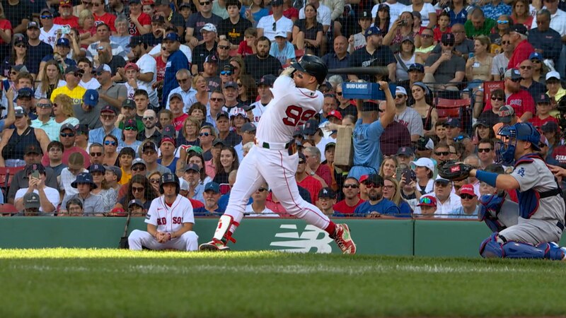 Xander Bogaerts conecta un jonrón de dos carreras en la sexta entrada