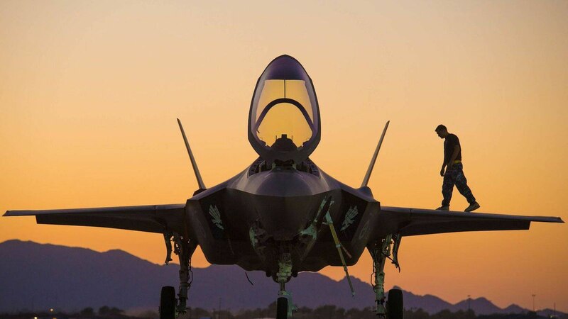 El F-35 Lightning II es un caza de quinta generación que fue desarrollado para la Fuerza Aérea de los Estados Unidos.