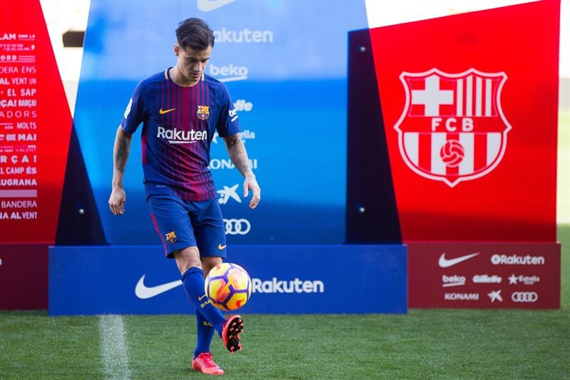 El jugador del FC Barcelona, Gerard Piqué, durante un entrenamiento del equipo.