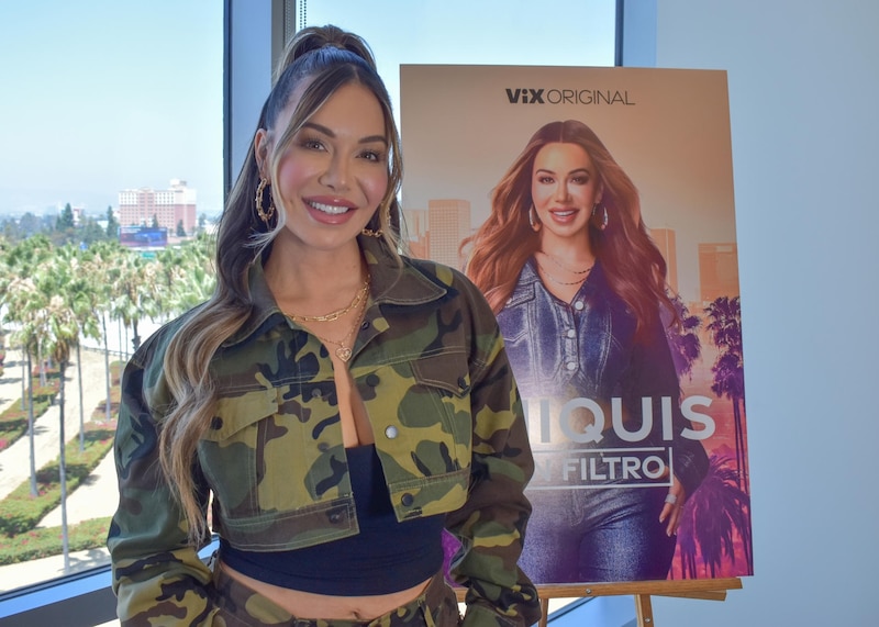 Chiquis Rivera, la cantante y personalidad de televisión, asiste a una conferencia de prensa para promocionar su nuevo programa de televisión, "iQUiSi FILTRO".