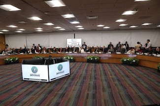 Acompaña MC a diputados de Morena en reformar Constitución para que legisladores hagan legal cultura de paz