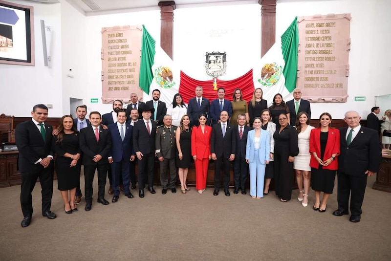 - Reunión de políticos mexicanos