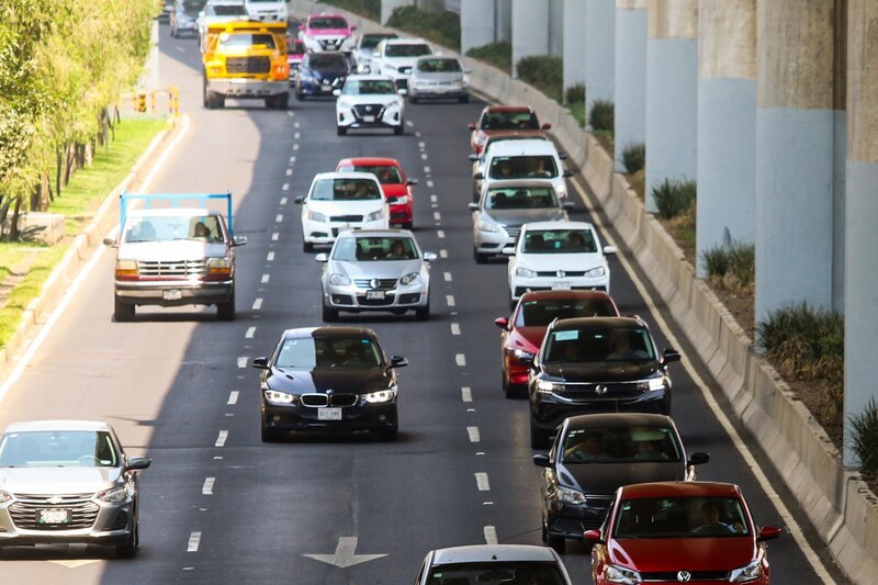 Poco tránsito vehicular en la Ciudad de México debido a que se encuentra en Fase I por la mala Calidad del Aire.Hoy