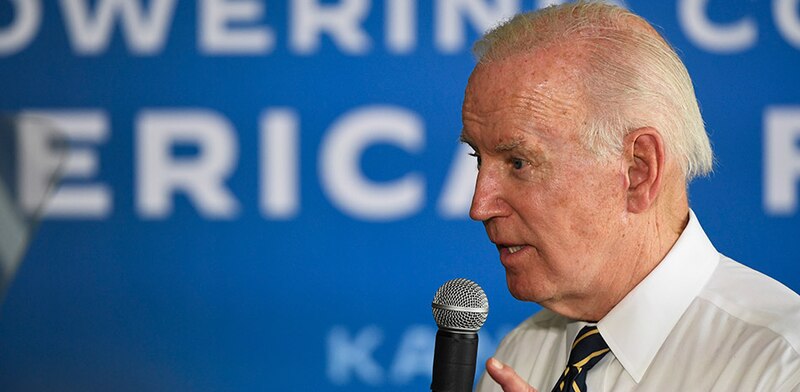 El presidente Biden pronuncia un discurso sobre la economía estadounidense.