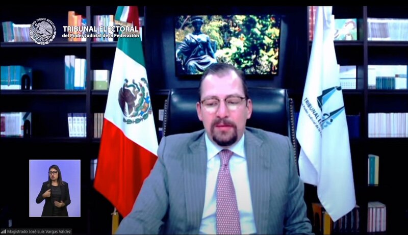 El Magistrado Presidente del Tribunal Electoral del Poder Judicial de la Federación, José Luis Vargas Valdez, durante una sesión pública.