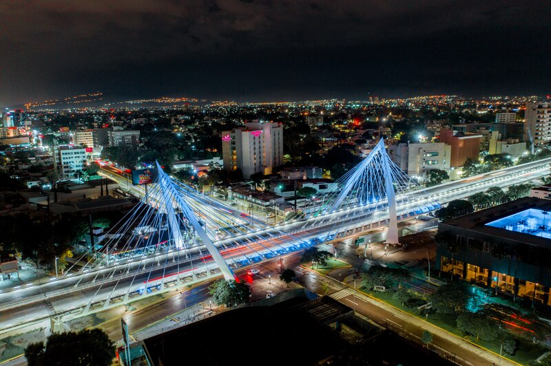 Puente de la Unidad en la Ciudad de Monterrey