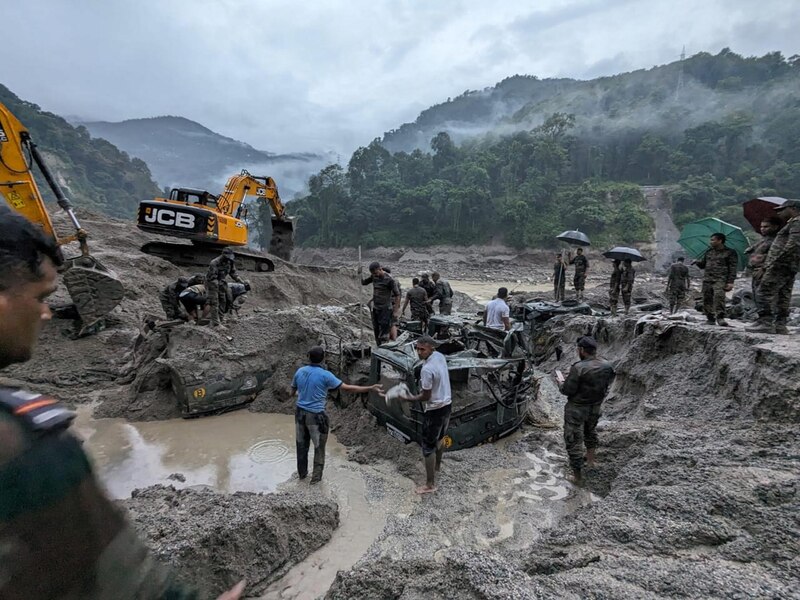 Rescate tras un deslizamiento de tierra en la India