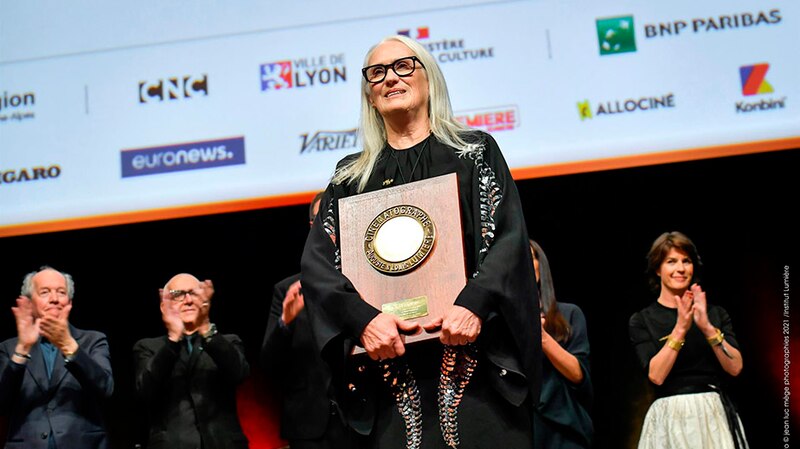 La directora de cine Jane Campion recibe el premio Lumière 2021