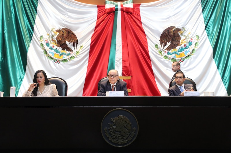 Reunión de trabajo de la Comisión de Hacienda de la Cámara de Diputados