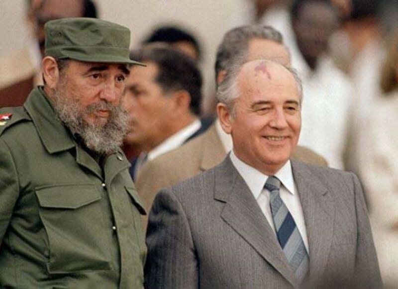 Fidel Castro y Mijail Gorbachov
