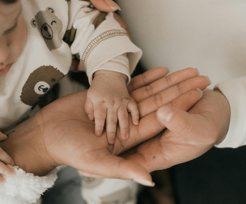 Familia mexicana en contexto del llamado de la Iglesia a promover la natalidad y proteger la estructura familiar frente al envejecimiento poblacional.
