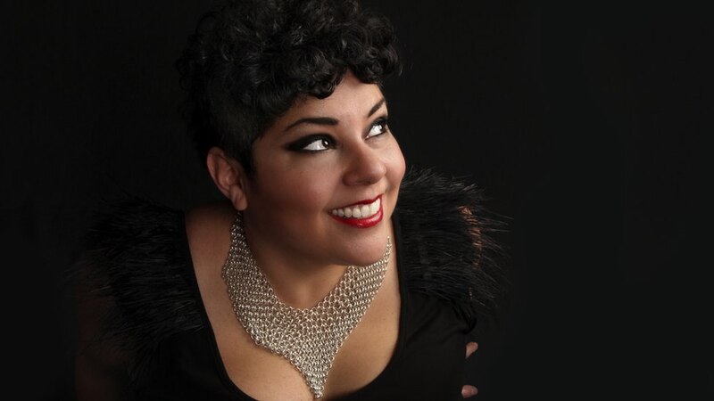 La actriz y cantante mexicana, Ely Guerra.