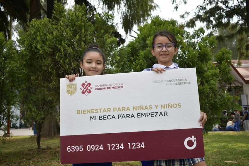 Becas para niñas y niños en la Ciudad de México