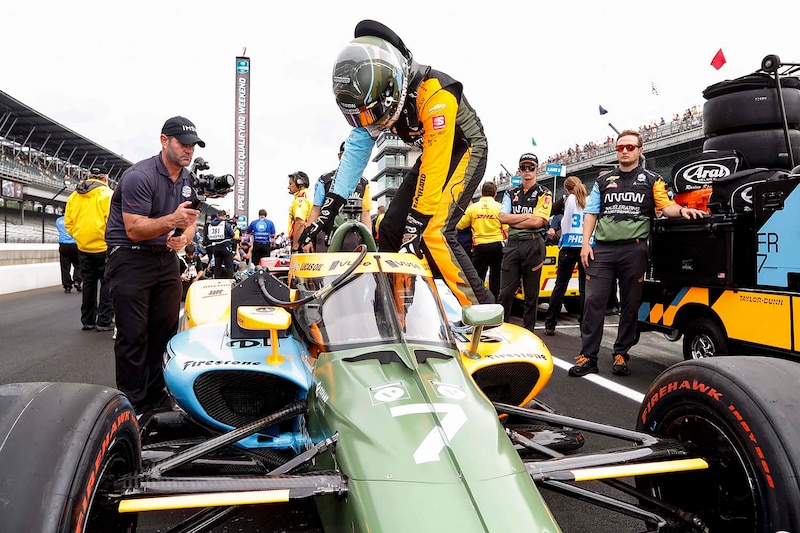 El piloto de Arrow McLaren SP, Pato O'Ward, durante la clasificación para las 500 Millas de Indianápolis de 2022.