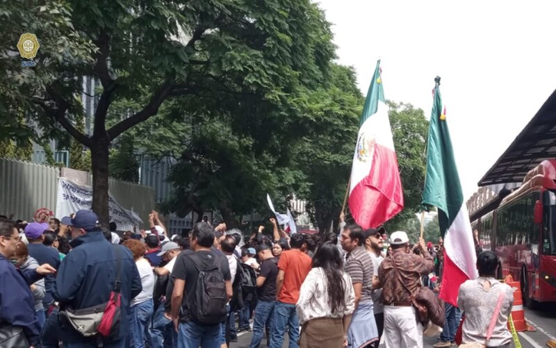 Posible título: Protesta en la Ciudad de México