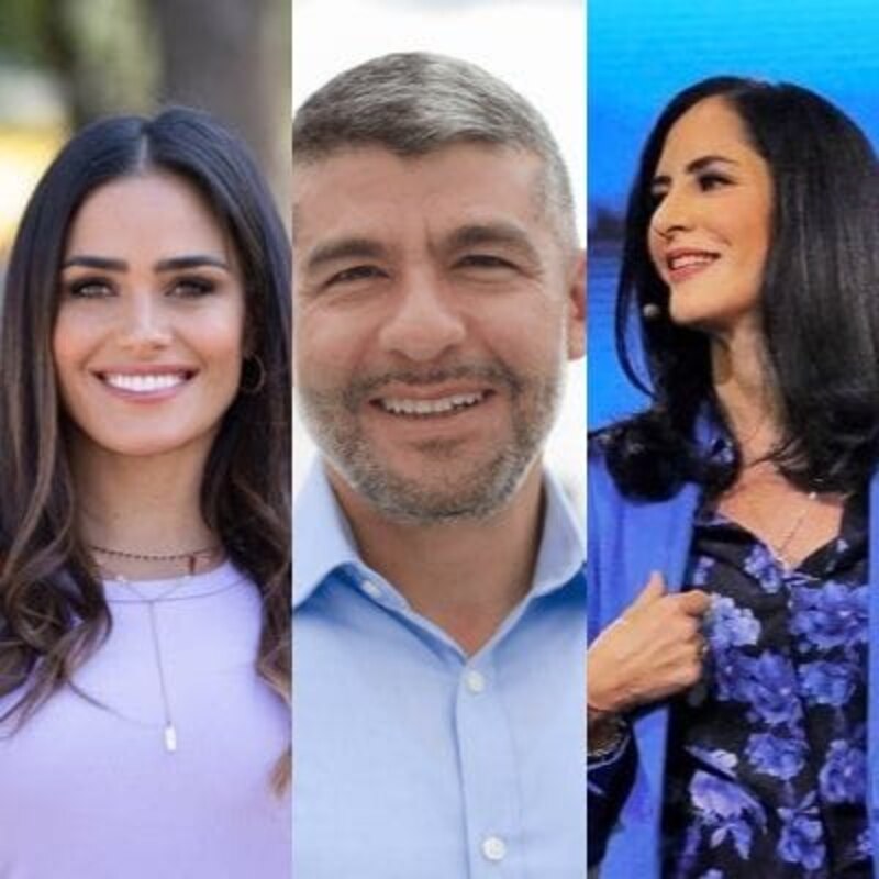 Políticos españoles sonríen