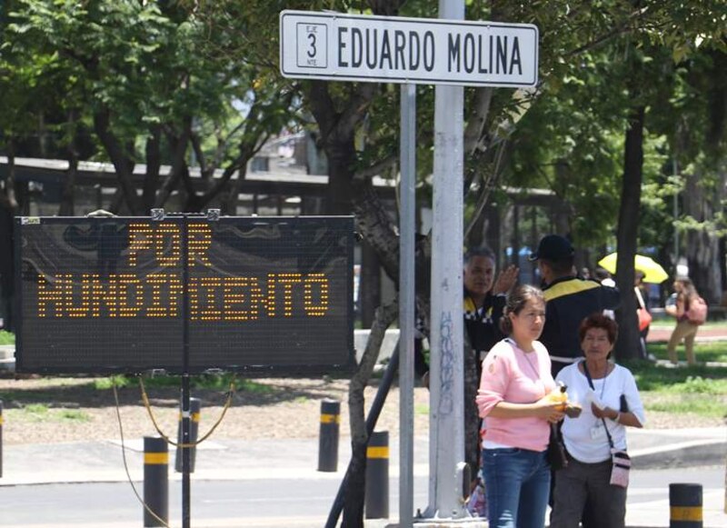Aviso de desvío en la Ciudad de México