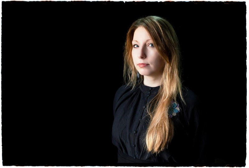 Retrato de una mujer joven